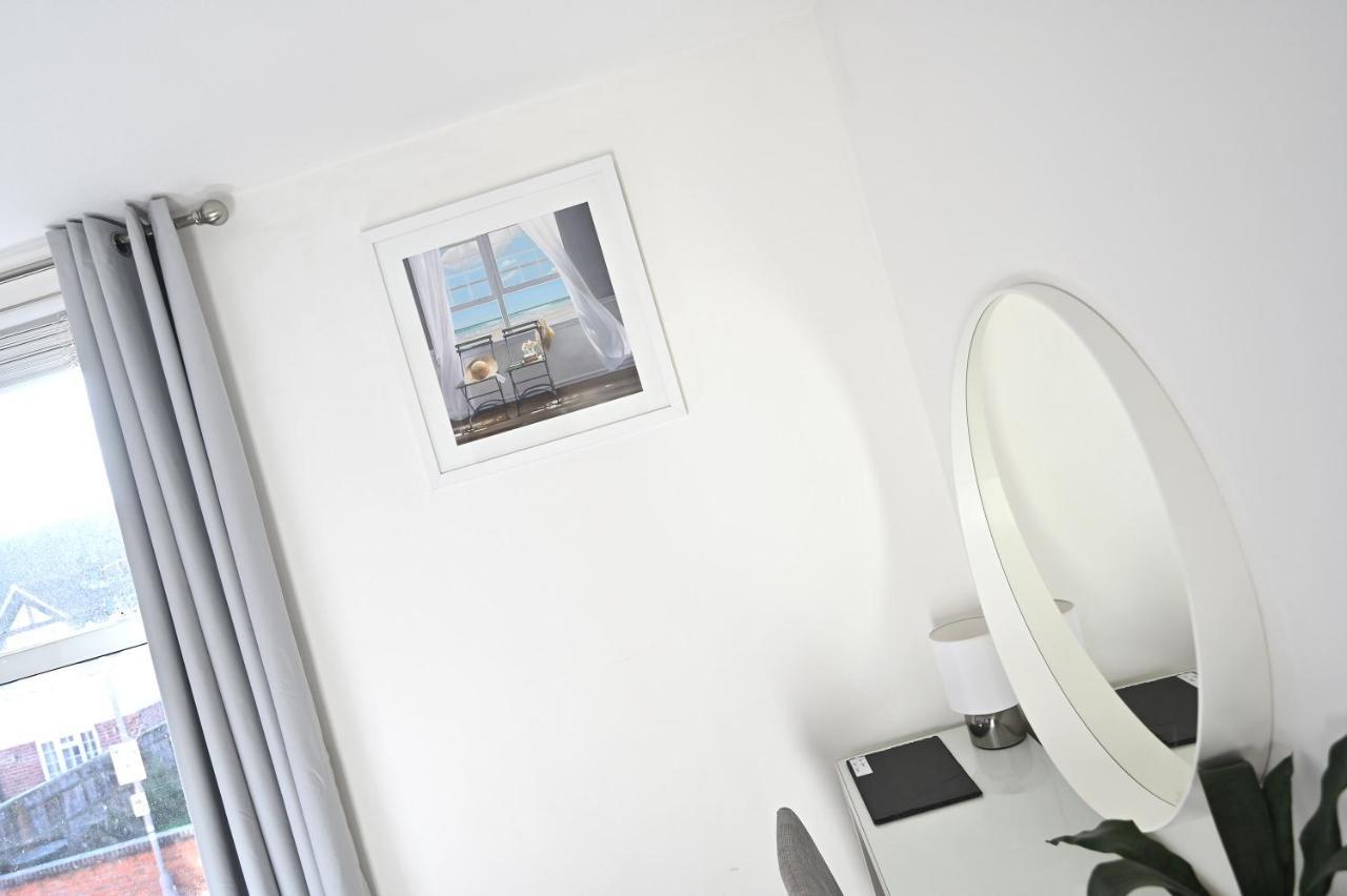 The Coffee Pot Cottage In Town Centre Free Parking Стратфорд на Ейвън Екстериор снимка